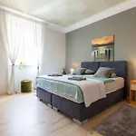 Petra Populare Apartmán Zadar