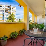 Petra Populare Apartamento *