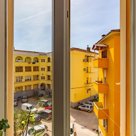 Petra Populare Apartamento