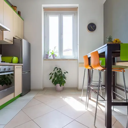 Apartment Petra Populare *